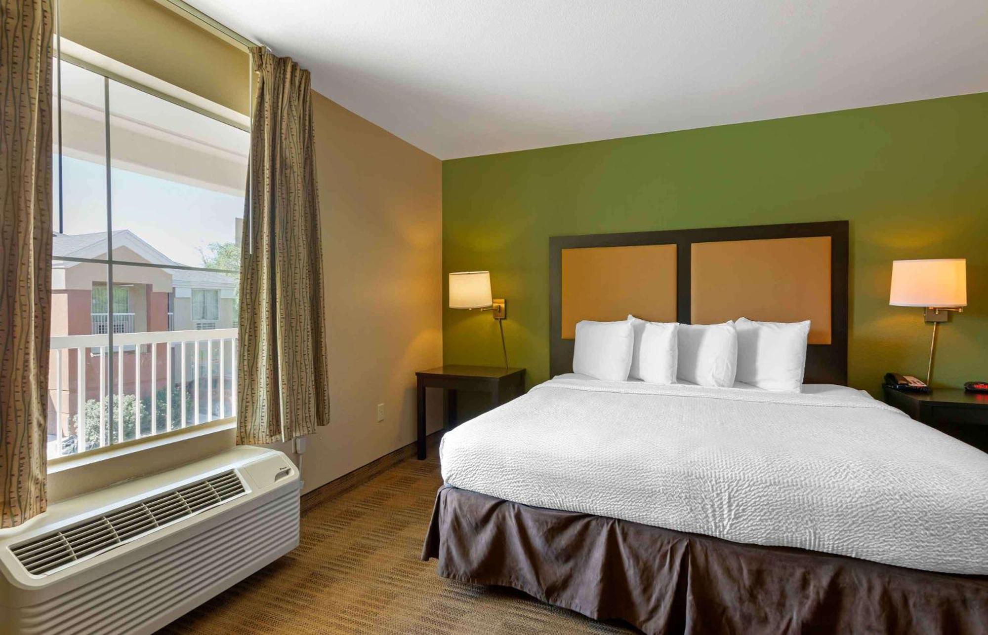 Extended Stay America Suites - Phoenix - Chandler - E Chandler Blvd Esterno foto