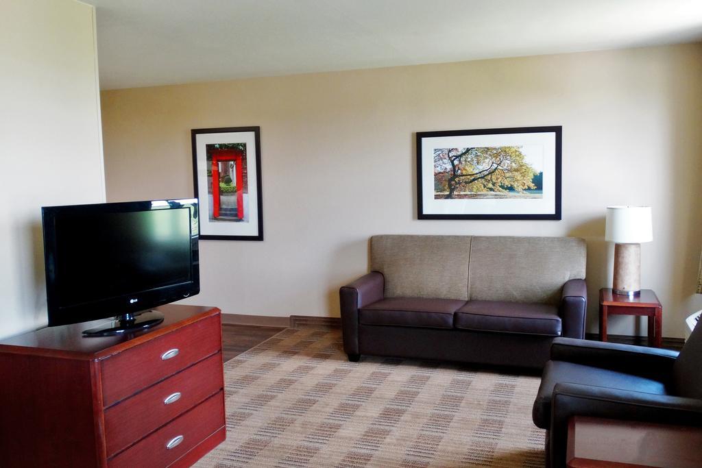 Extended Stay America Suites - Phoenix - Chandler - E Chandler Blvd Esterno foto