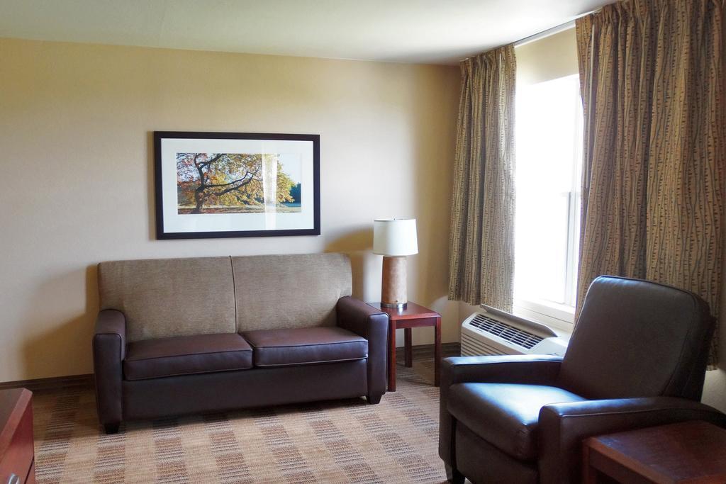 Extended Stay America Suites - Phoenix - Chandler - E Chandler Blvd Esterno foto